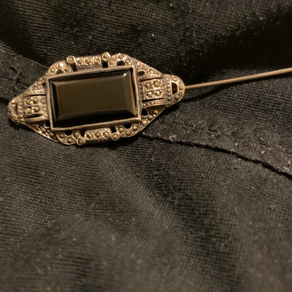 Vintage  WOMENS  brooch - Picture 8 of 8